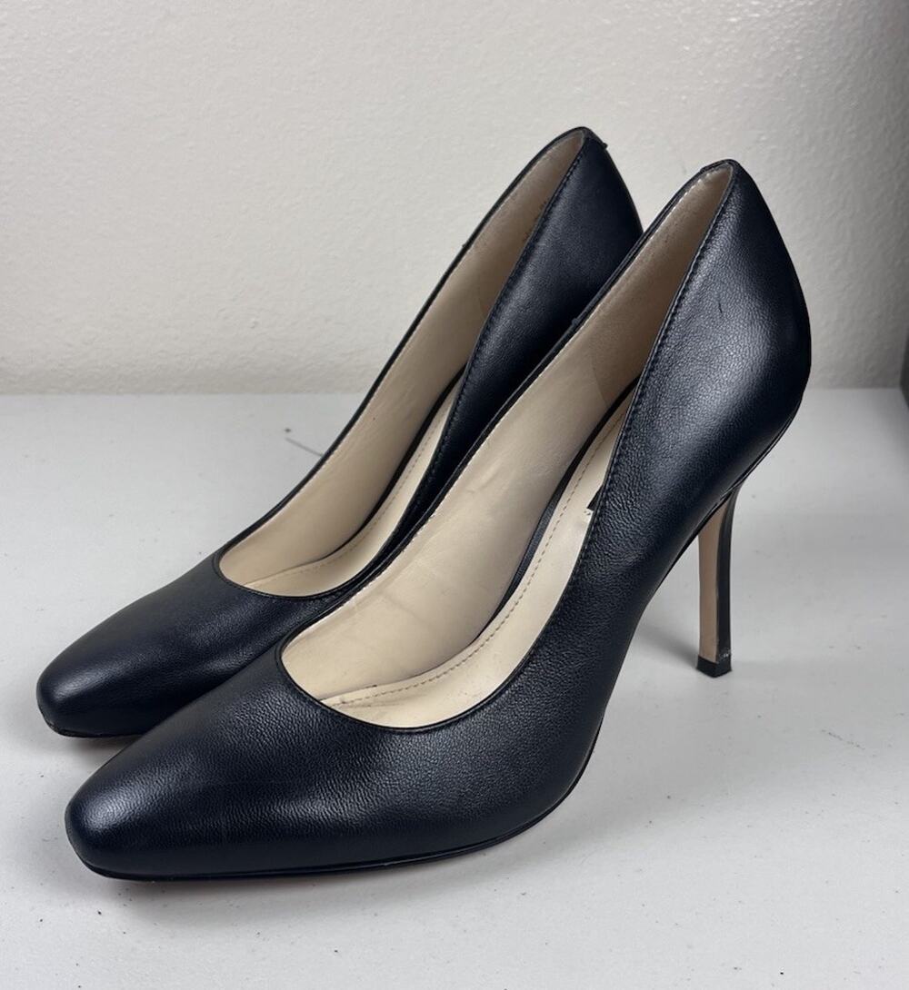 Nine West Women’s Black Leather Classic Pointed Toe Pumps Size US 8M
